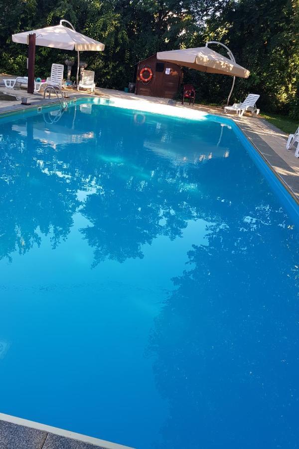 Sommer Panzió Balatonföldvár Exterior foto